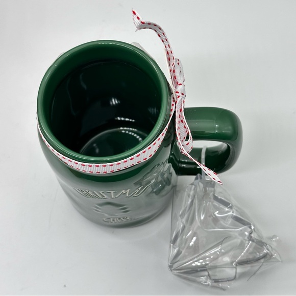 Rae Dunn CHRISTMAS CHEER Green Coffee Tea Mug with Christmas Tree Cookie Cutter - Picture 3 of 5